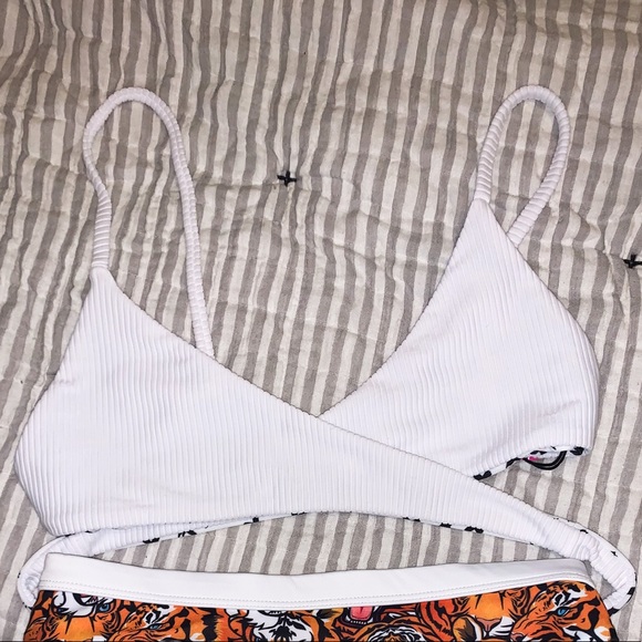 Moana Bikini Ribbed Top-XS - Picture 1 of 1